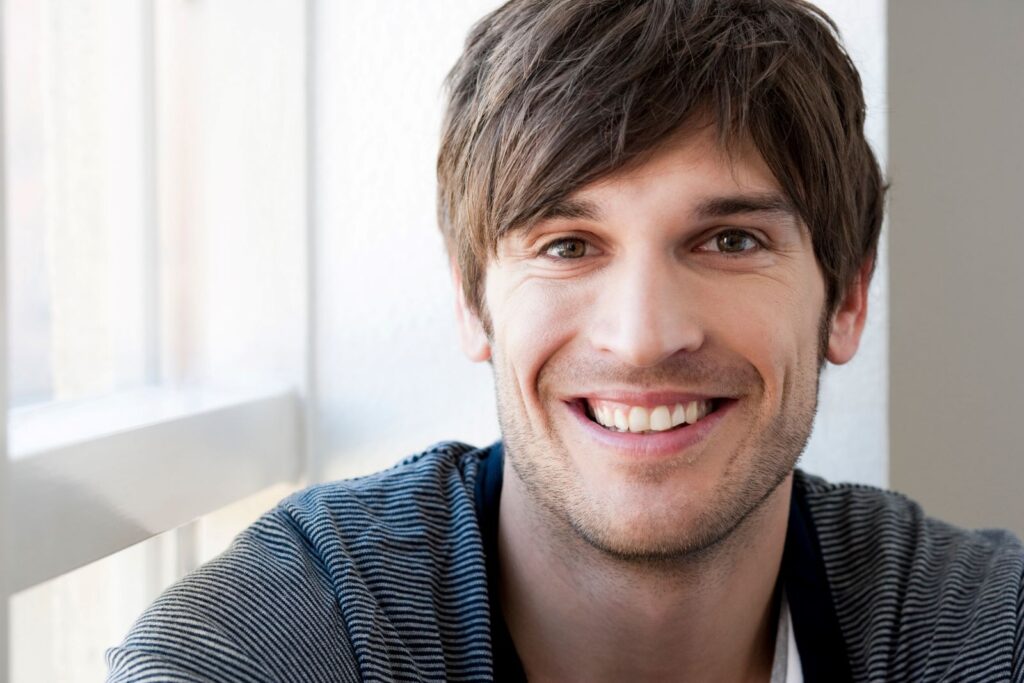 frange homme asymétrique