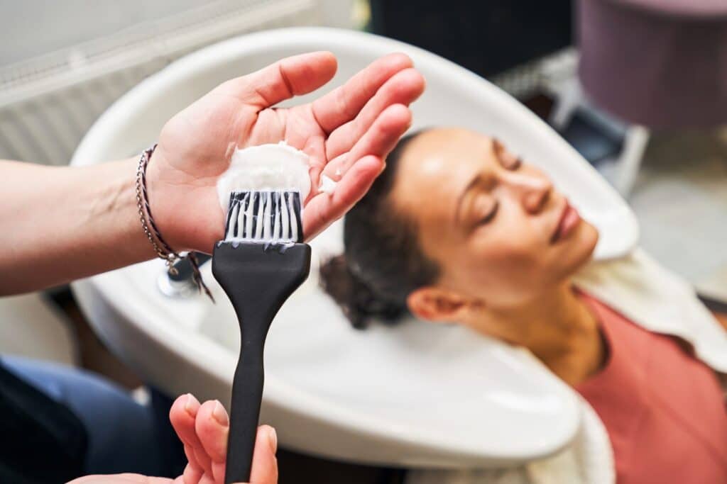 brushing volumineux préparation cheveux