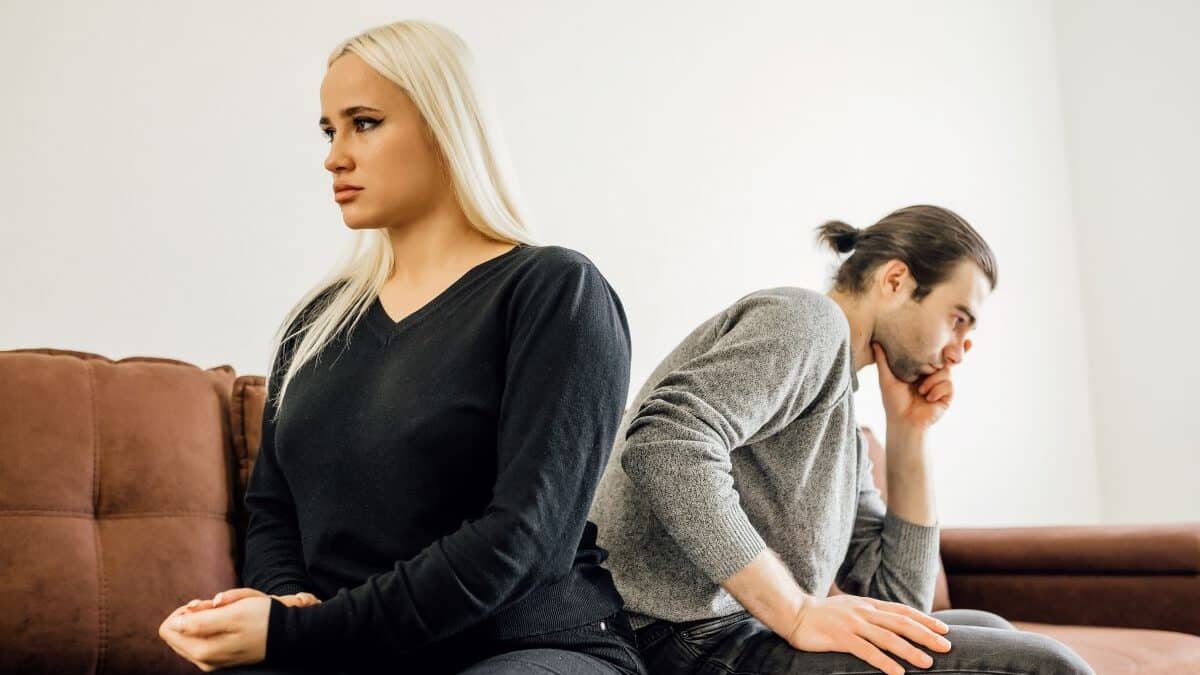 detacher emotionnellement quelquun couple